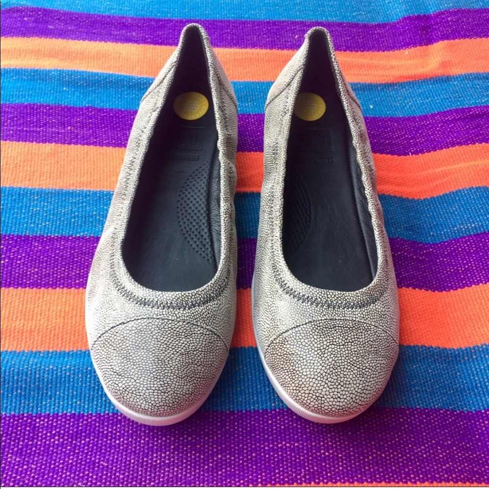 Fit Flop flats